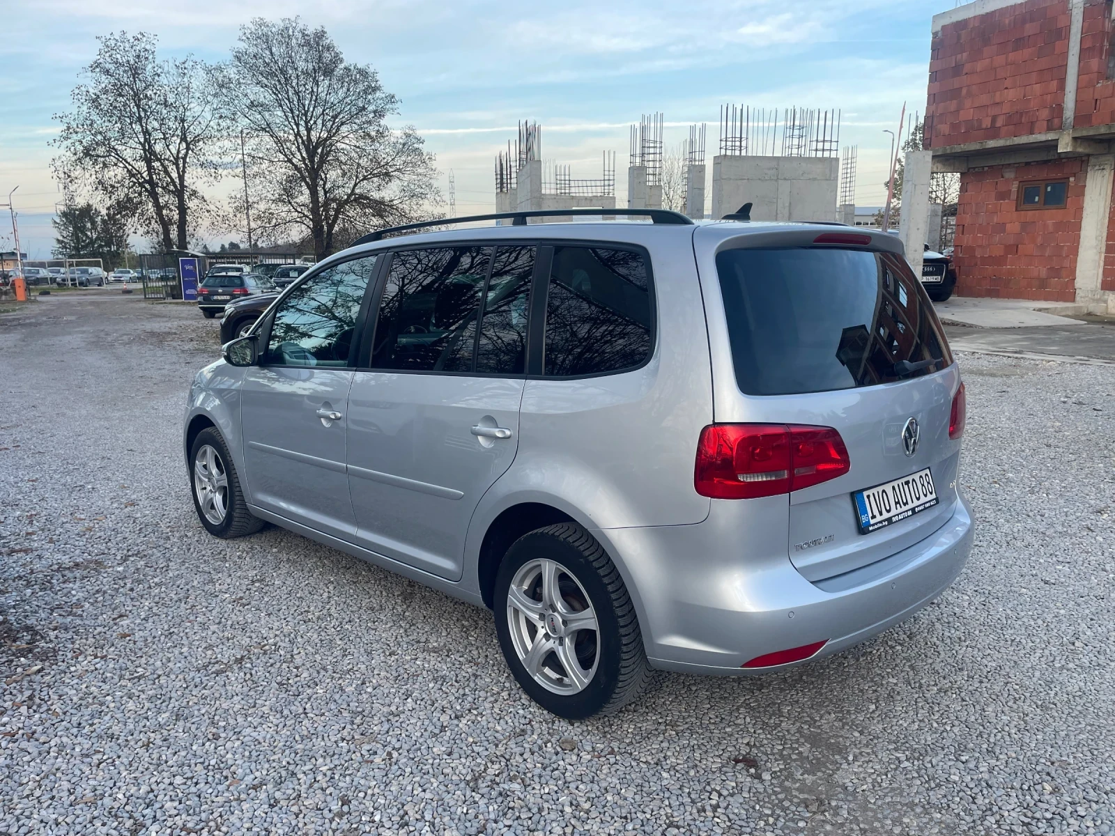 VW Touran KAMERA NAVI\AVTOMAT\ | Mobile.bg   5