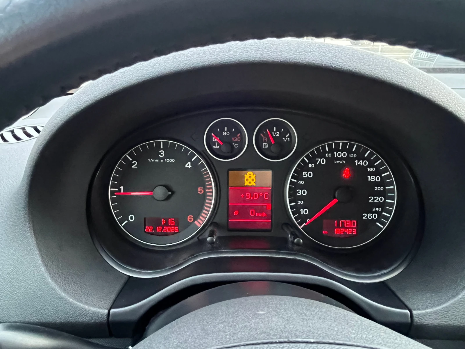 Audi A3 2.0TDI, 140ck, 6скорости, ЛИЗИНГ - изображение 10