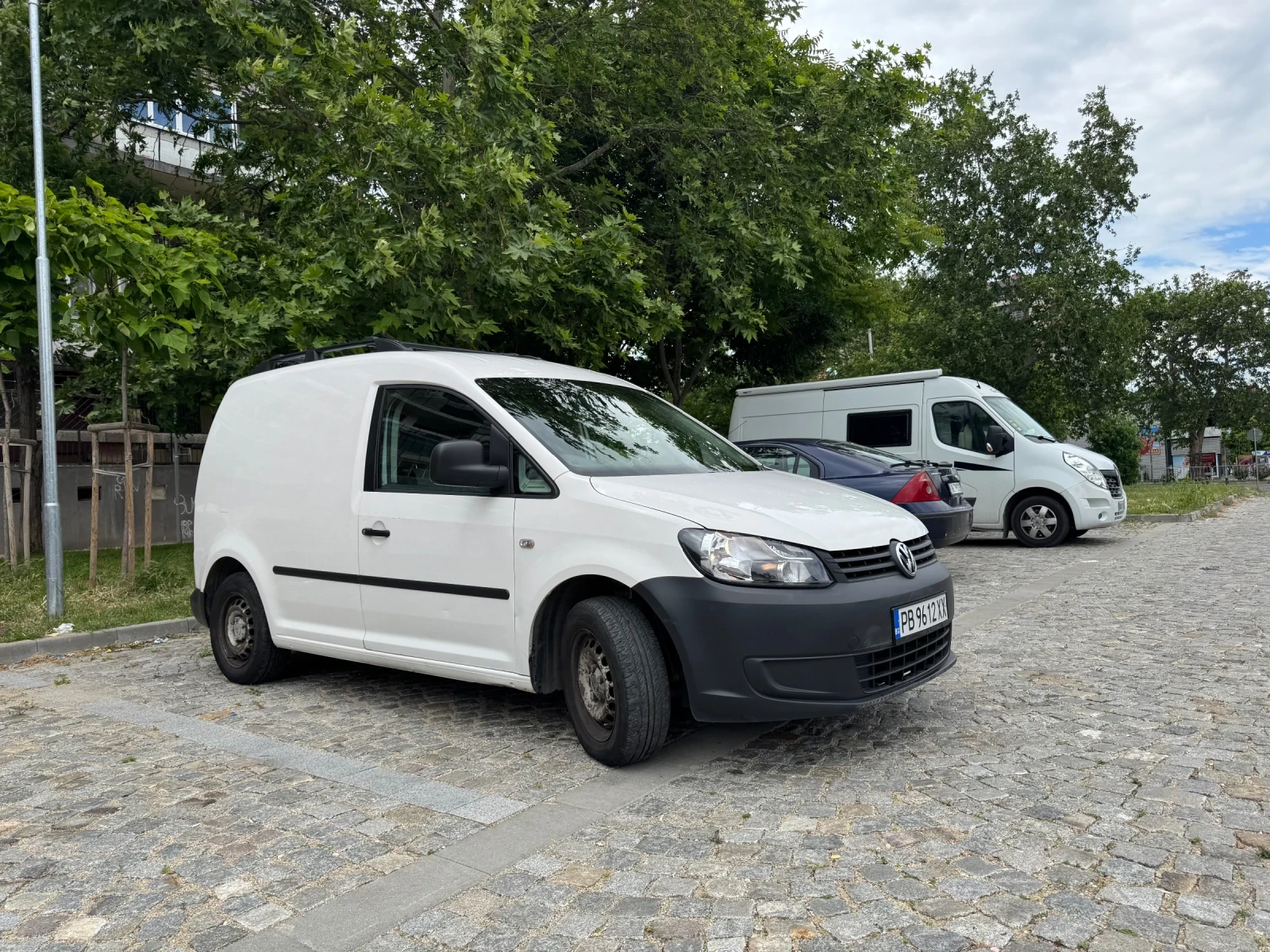 VW Caddy 1.6TDI - изображение 10