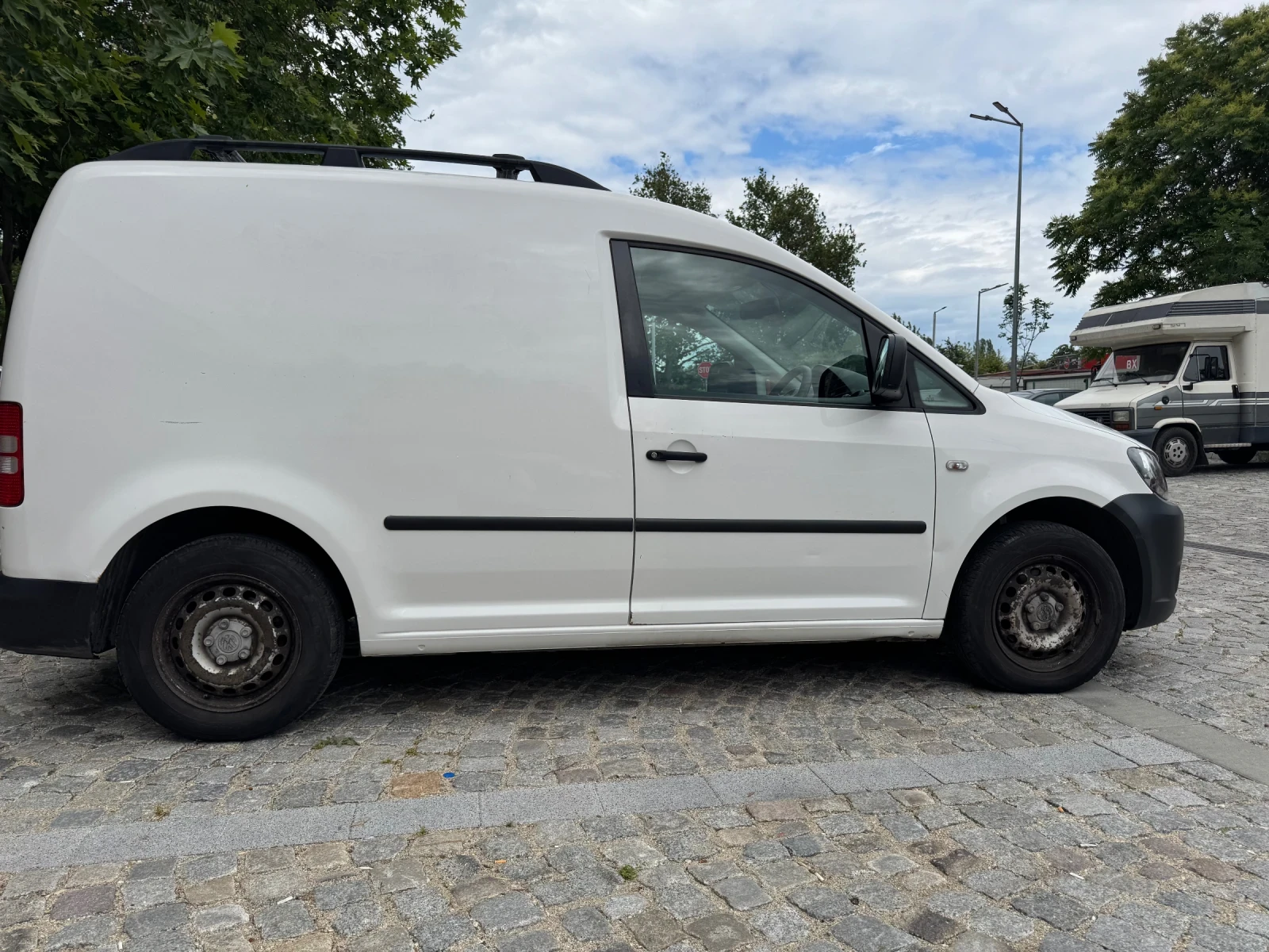 VW Caddy 1.6TDI - изображение 7