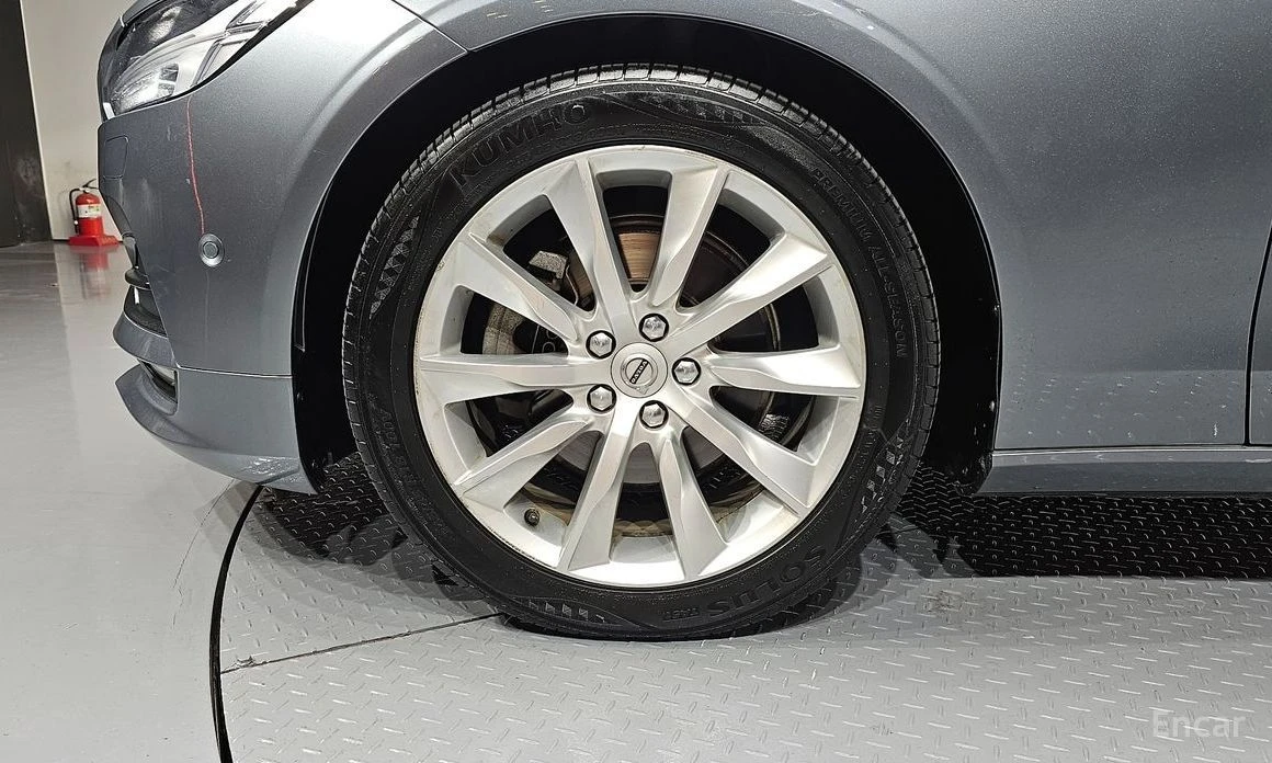 Volvo S90  - изображение 5