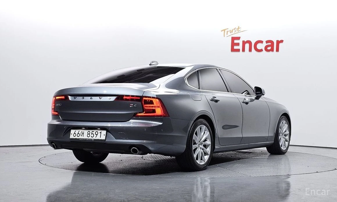 Volvo S90  - изображение 2