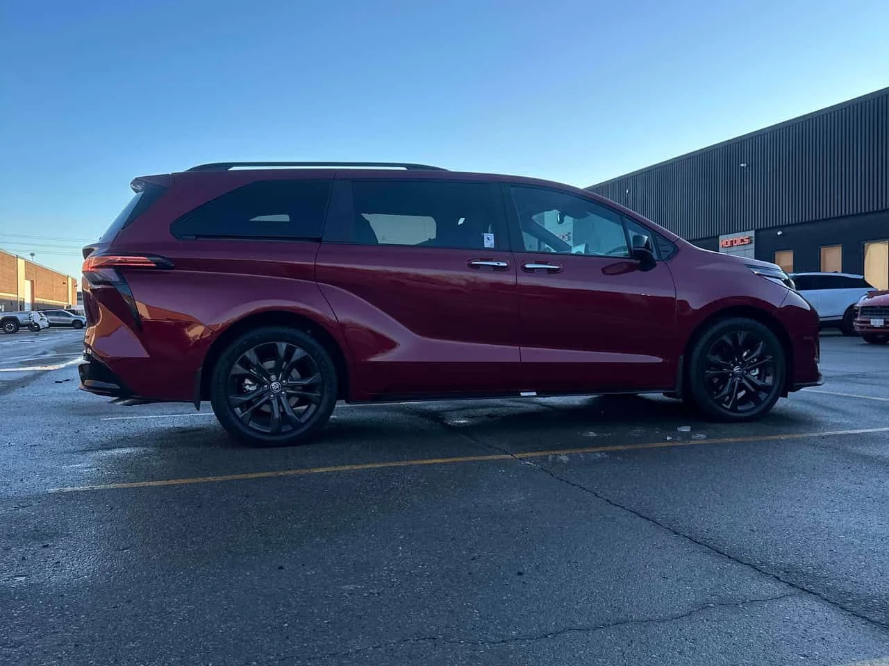 Toyota Sienna CARFAX  - изображение 3