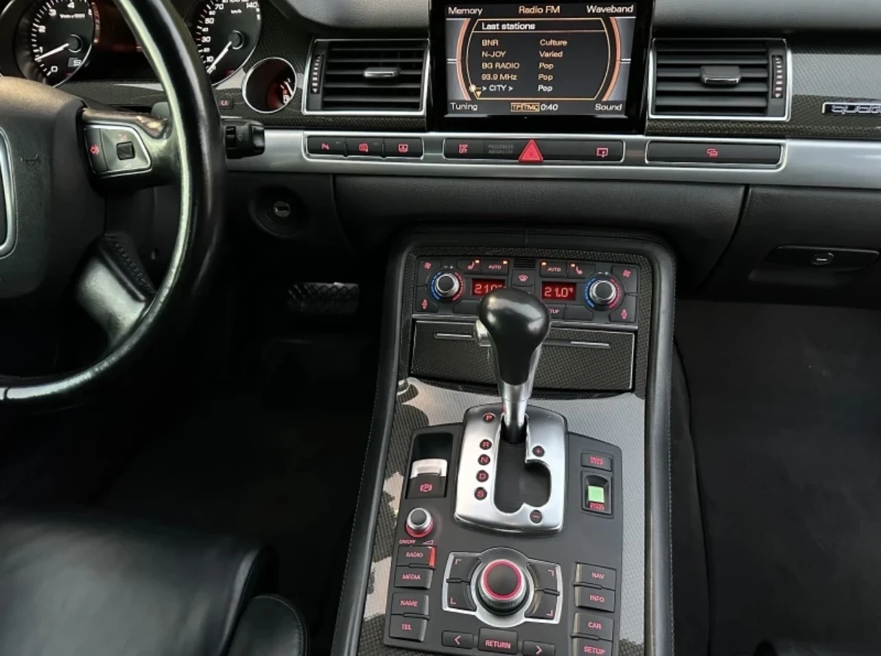 Audi S8, снимка 15 - Автомобили и джипове - 53763171