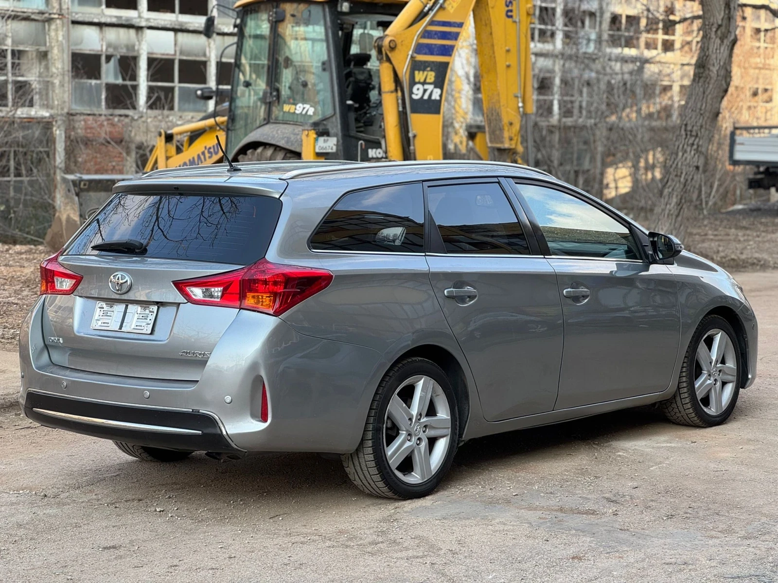 Toyota Auris | Mobile.bg � ����������� 3