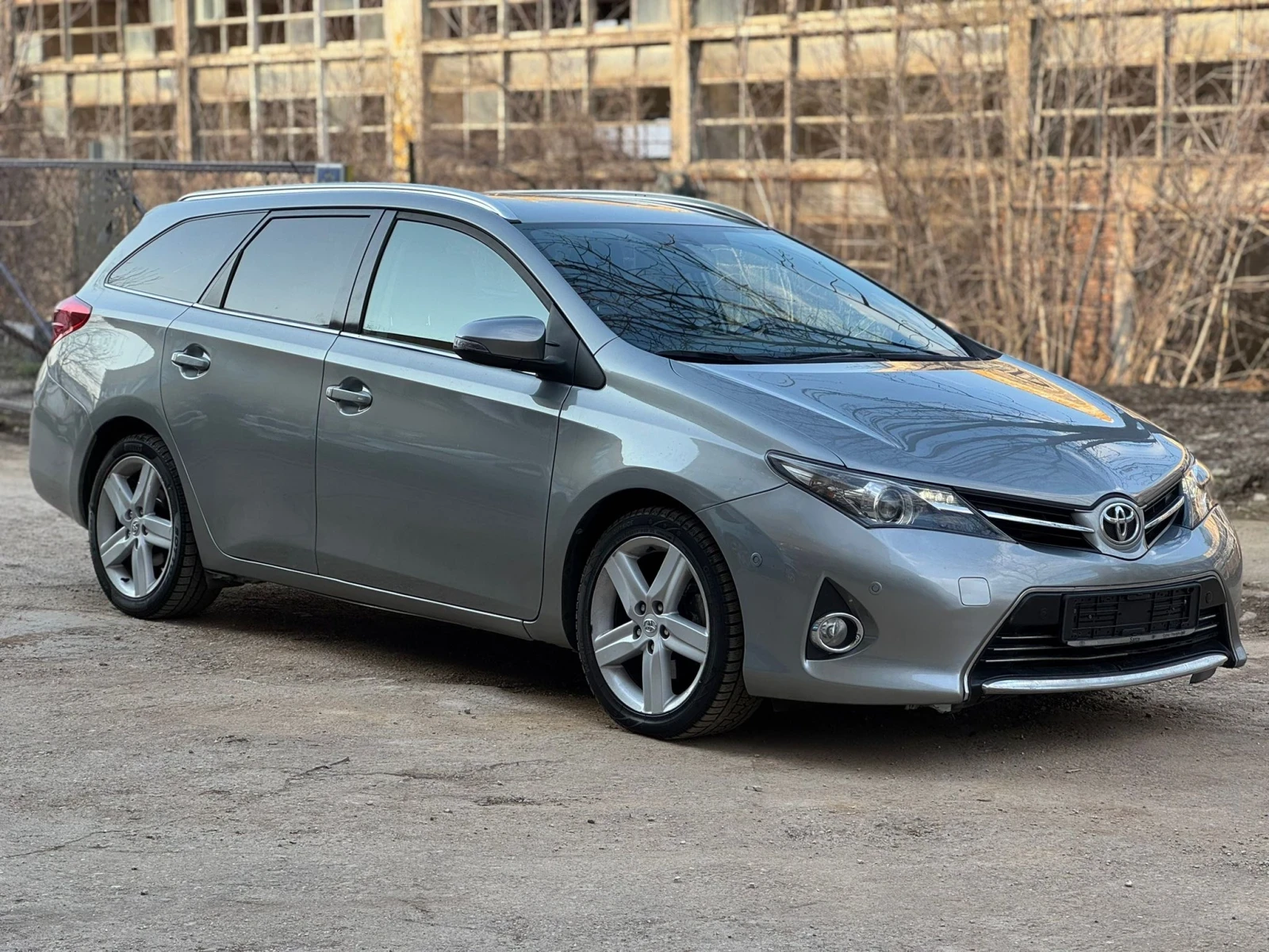 Toyota Auris | Mobile.bg � ����������� 2