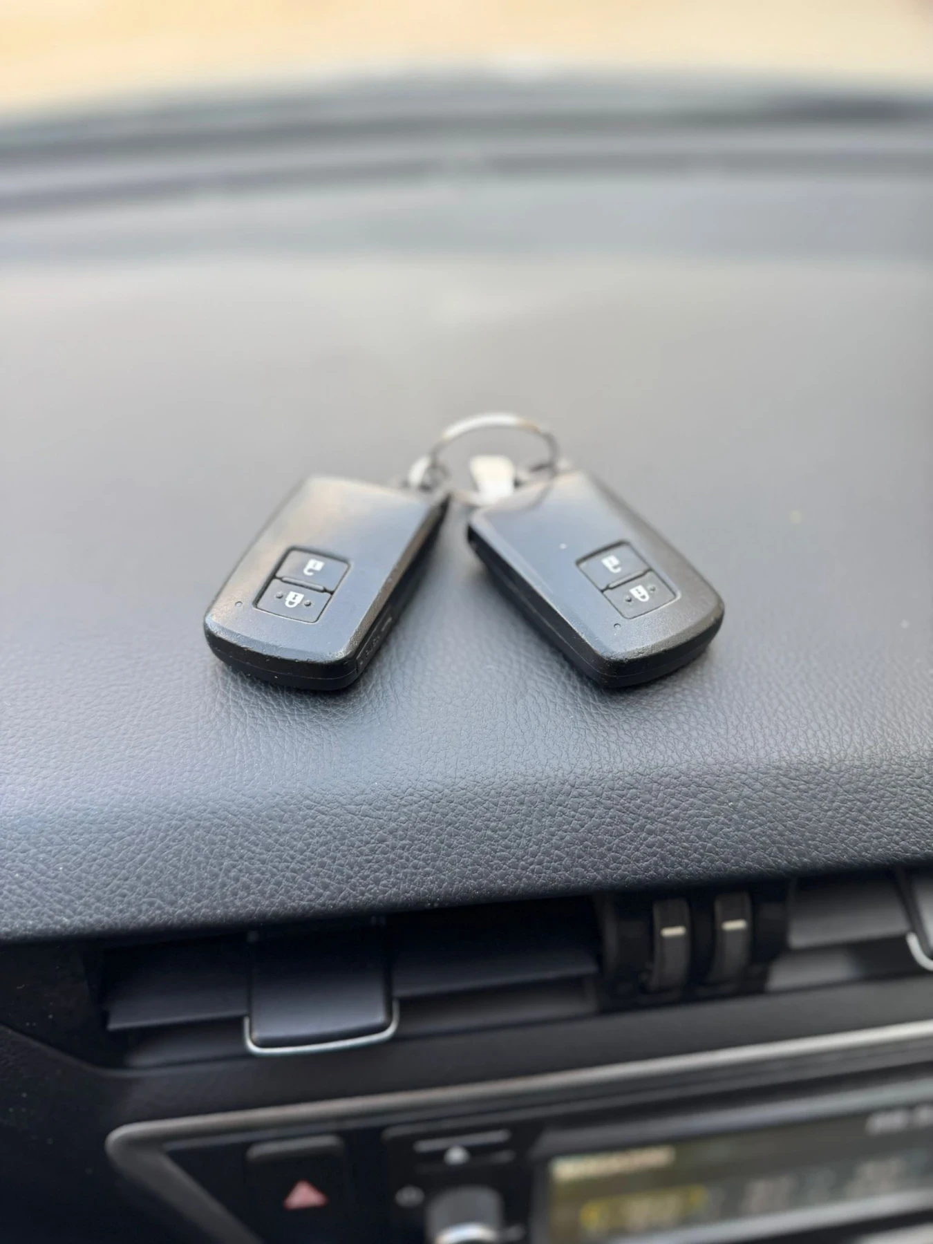 Toyota Auris | Mobile.bg � ����������� 14