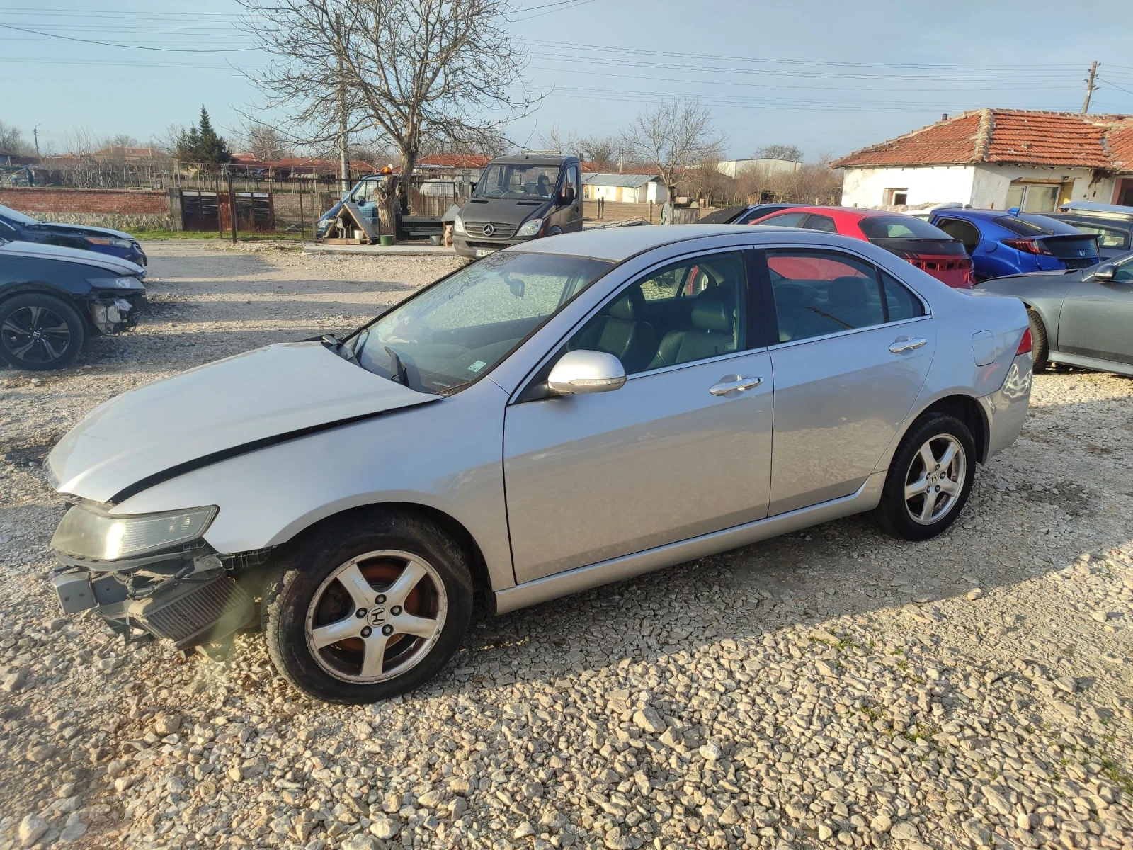 Honda Accord 2.2/140, снимка 2 - Автомобили и джипове - 54032638