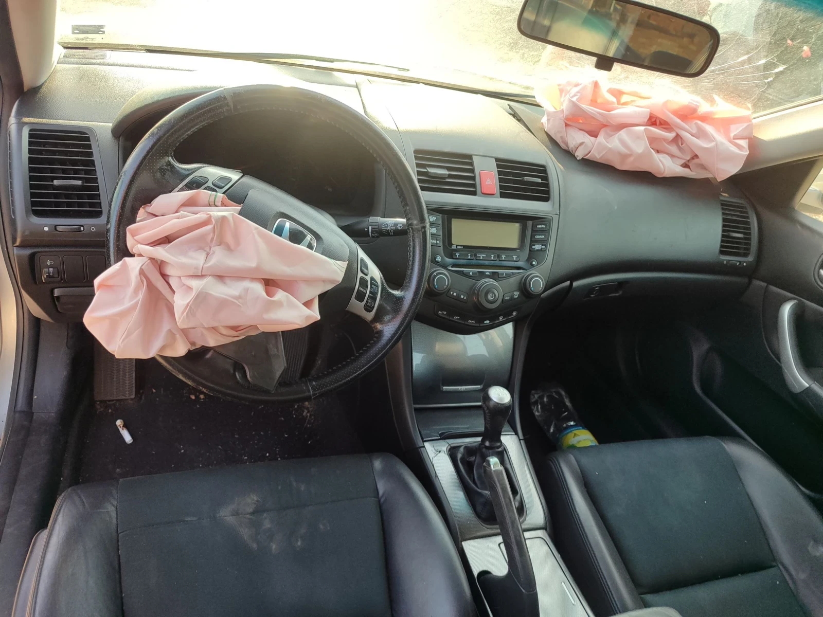 Honda Accord 2.2/140, снимка 7 - Автомобили и джипове - 54032638