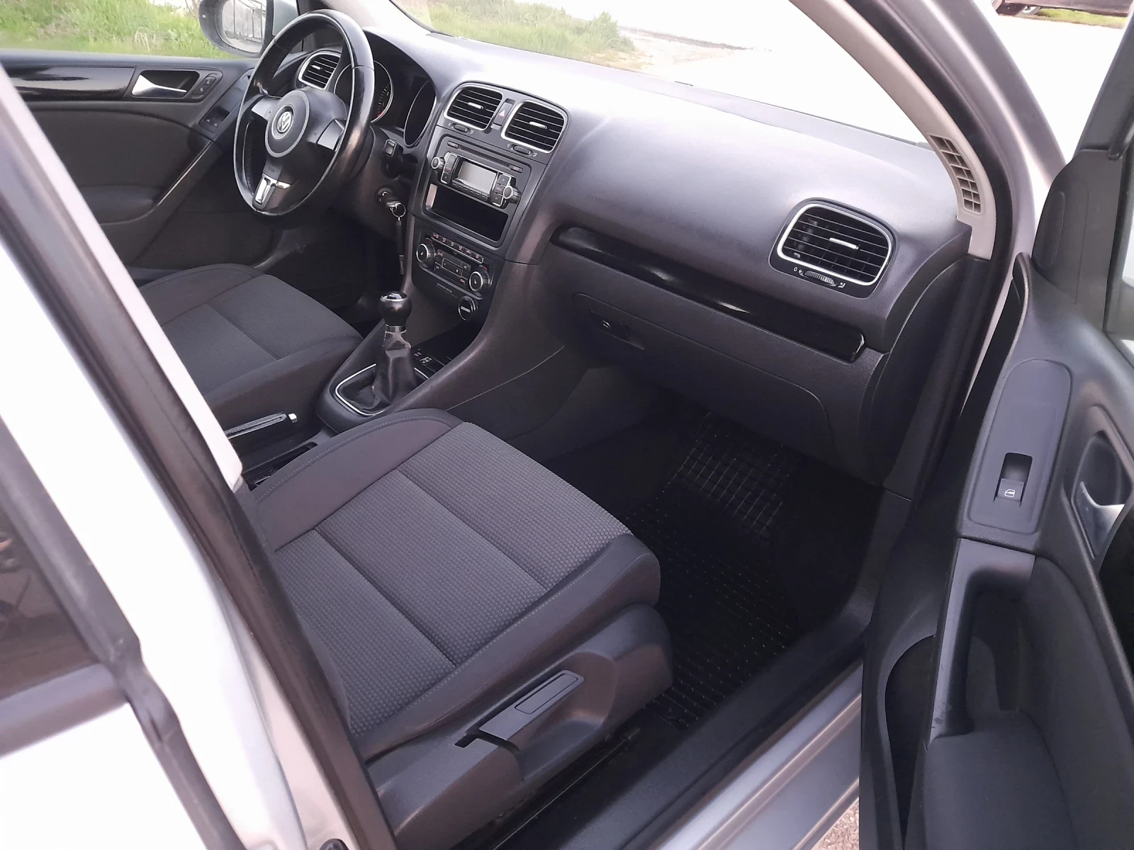 VW Golf ГОЛФ 6, снимка 6 - Автомобили и джипове - 54101261