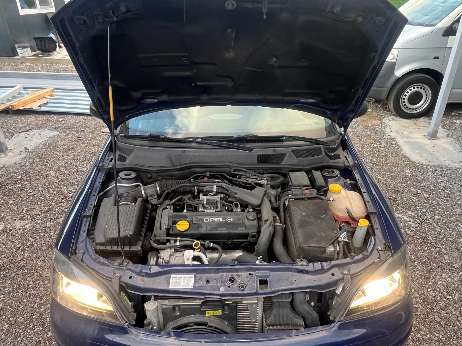 Opel Astra 1.7DTI, снимка 11 - Автомобили и джипове - 54283613