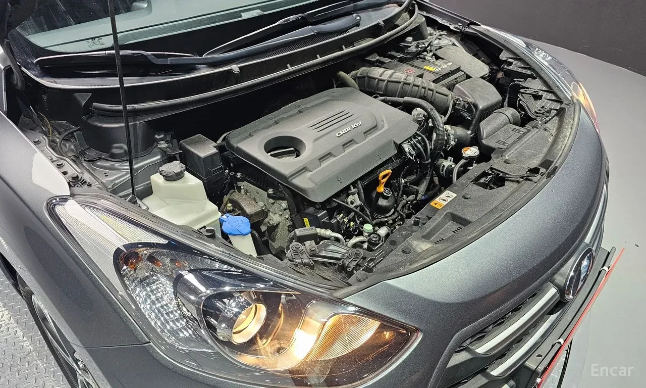 Hyundai I30 1.6 Diesel PYL, снимка 6 - Автомобили и джипове - 54700050