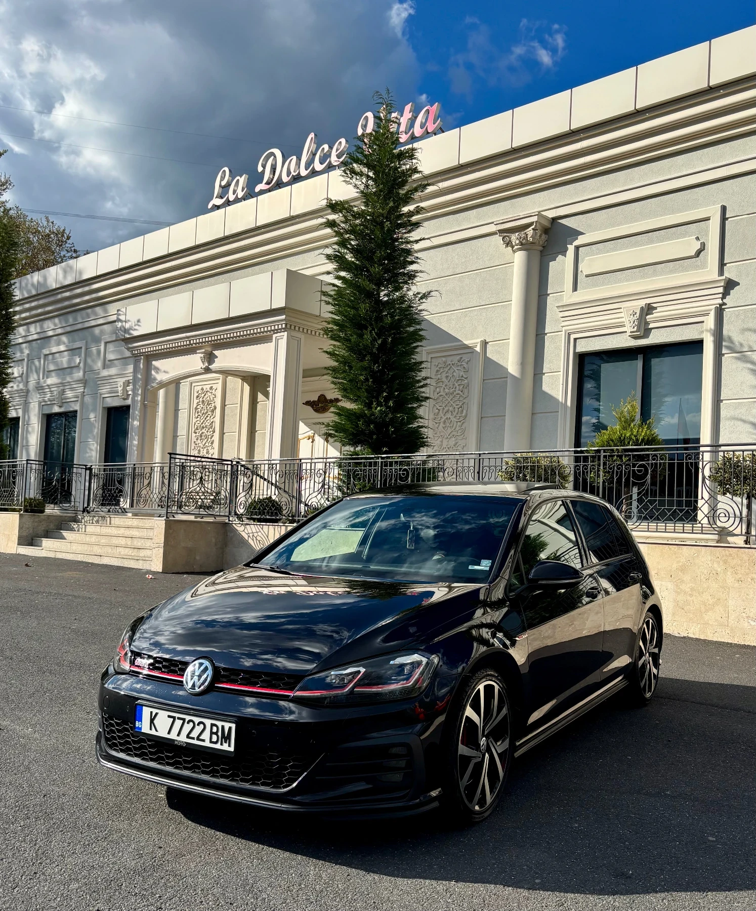 VW Golf GTI 7.5 PERFORMANCE, снимка 5 - Автомобили и джипове - 54744939