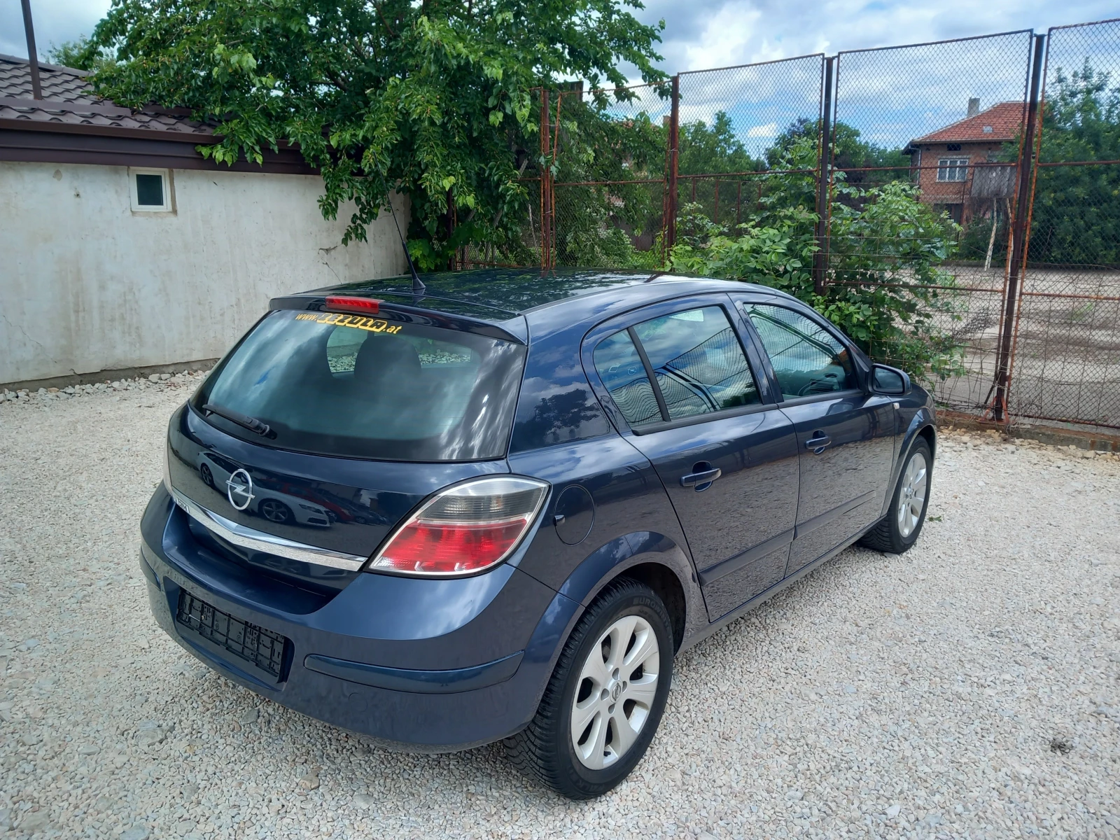 Opel Astra 1.4 Facelift AC, снимка 3 - Автомобили и джипове - 54892267
