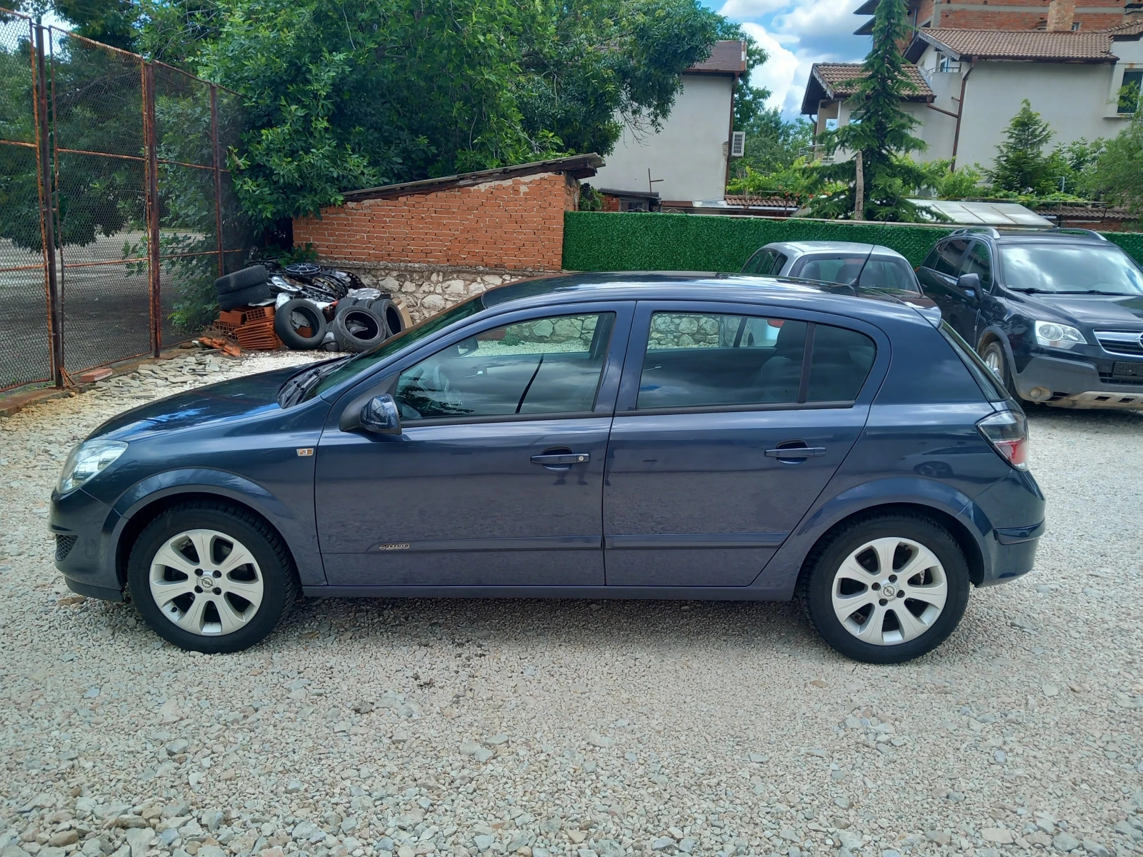 Opel Astra 1.4 Facelift AC, снимка 6 - Автомобили и джипове - 54892267