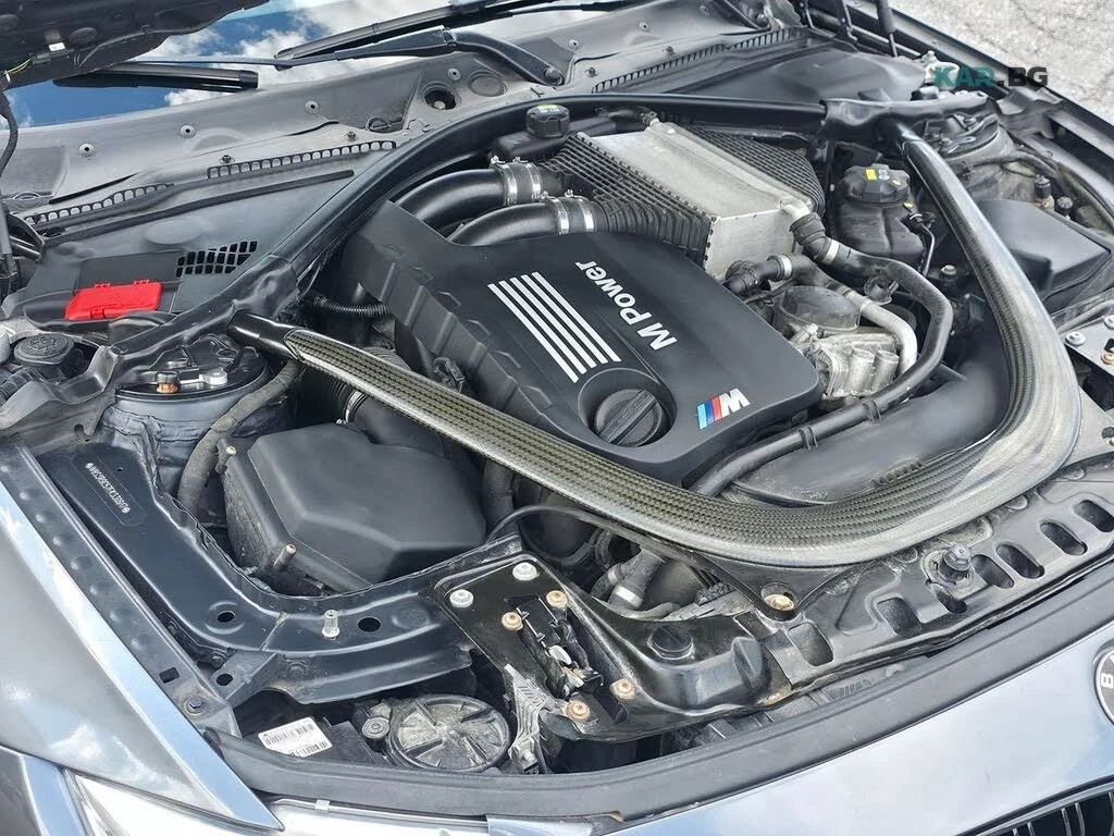 BMW M4 РЪЧКА* 360* HEADUP* HARMAN, снимка 11 - Автомобили и джипове - 55087041