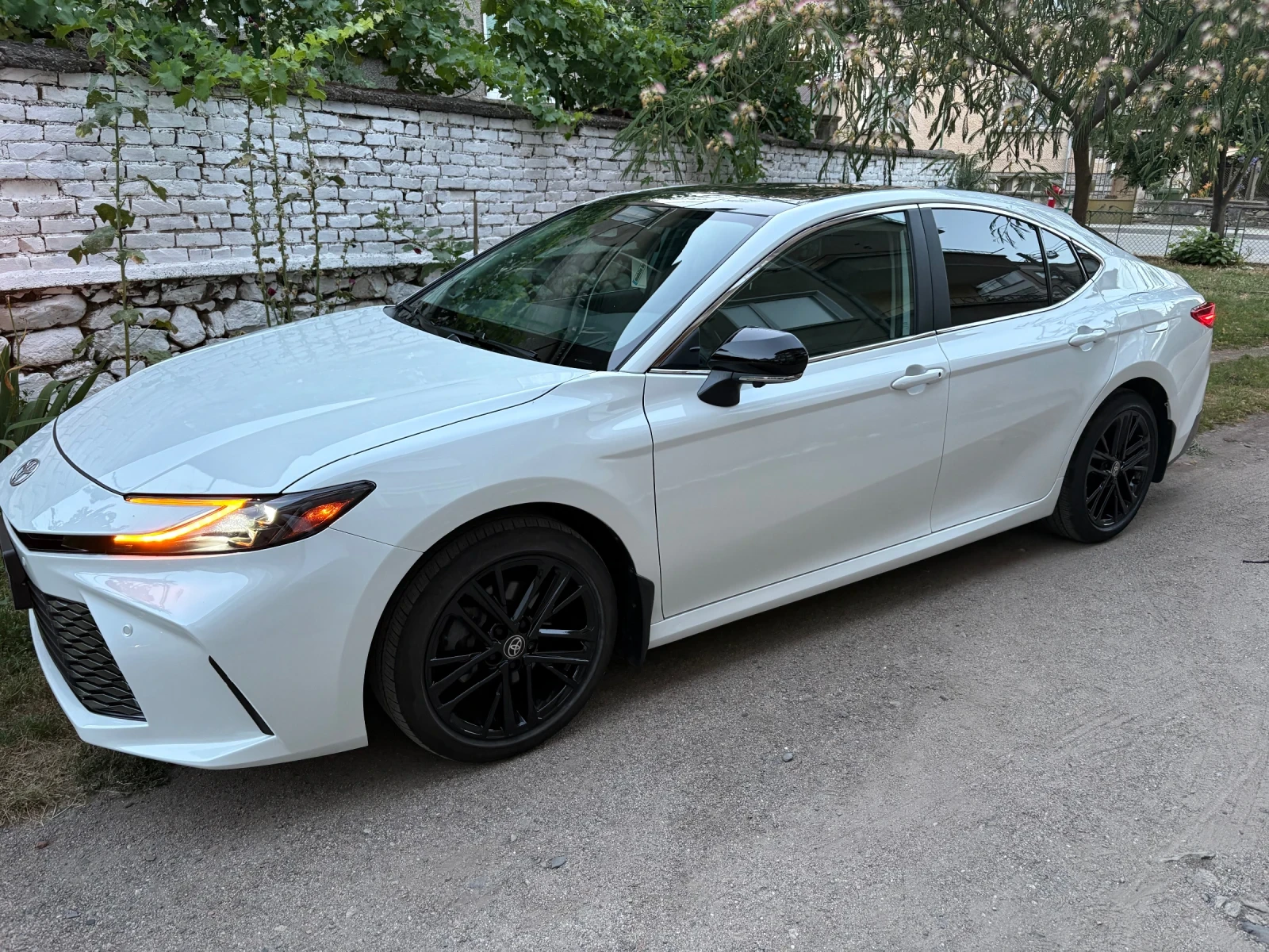 Toyota Camry XLE AWD, снимка 8 - Автомобили и джипове - 55105491