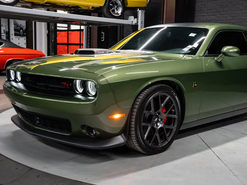 Dodge Challenger R/T Scat Pack, снимка 2 - Автомобили и джипове - 55539255