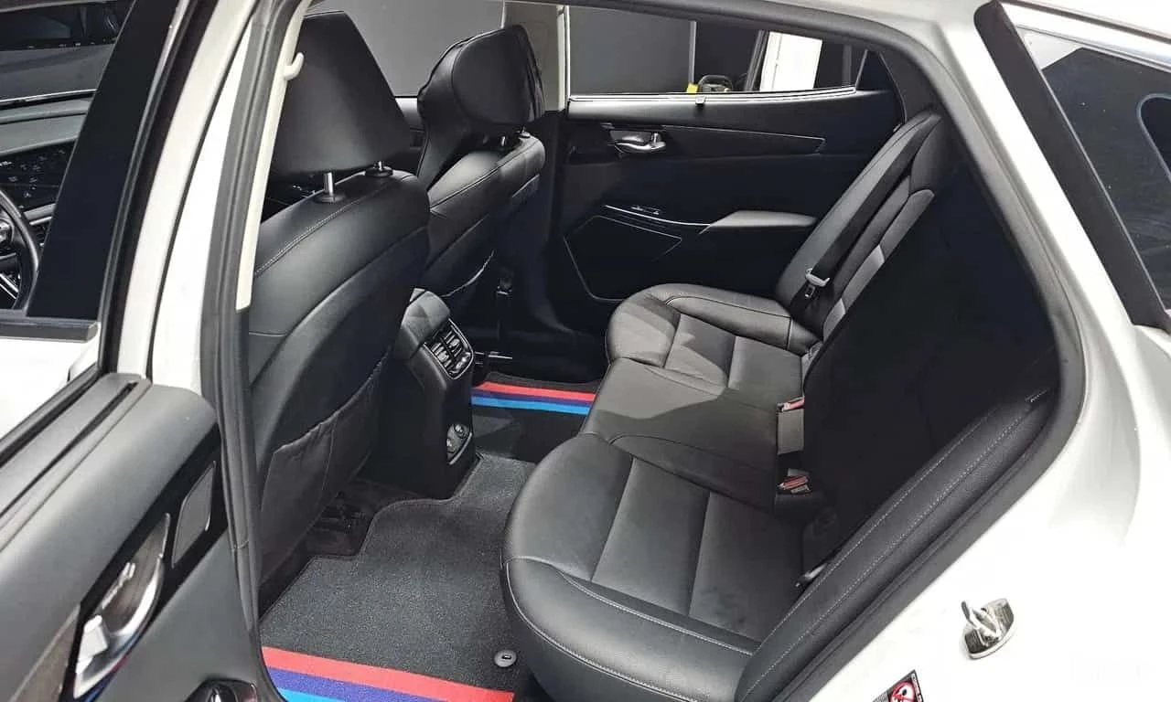 Kia K7 2.5 GDI Noblesse | АВТОКРЕДИТ БЕЗ ПЪРВОНАЧАЛНА, снимка 13 - Автомобили и джипове - 55589330
