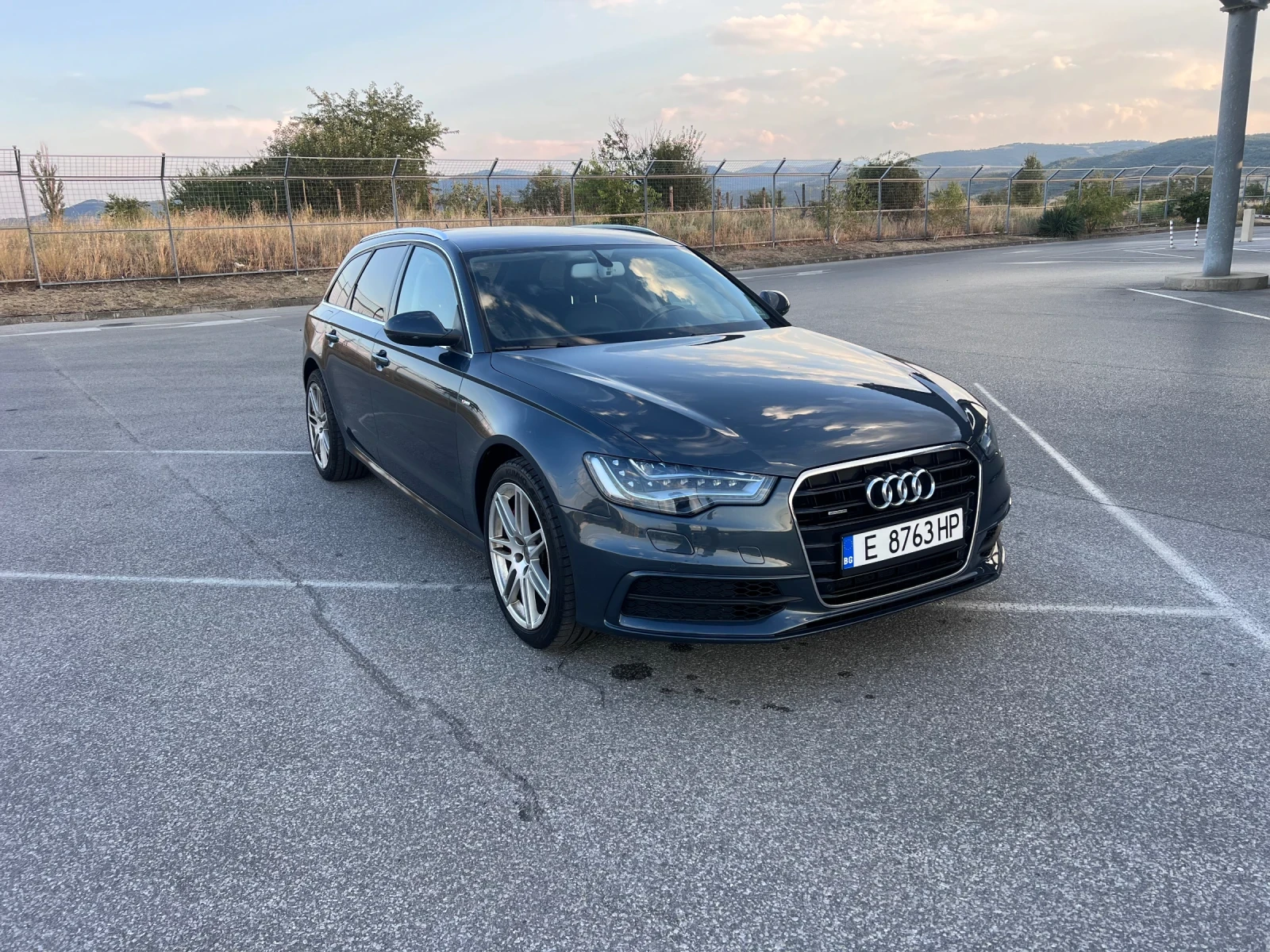 Audi A6 3.0TFSI, снимка 2 - Автомобили и джипове - 55612386
