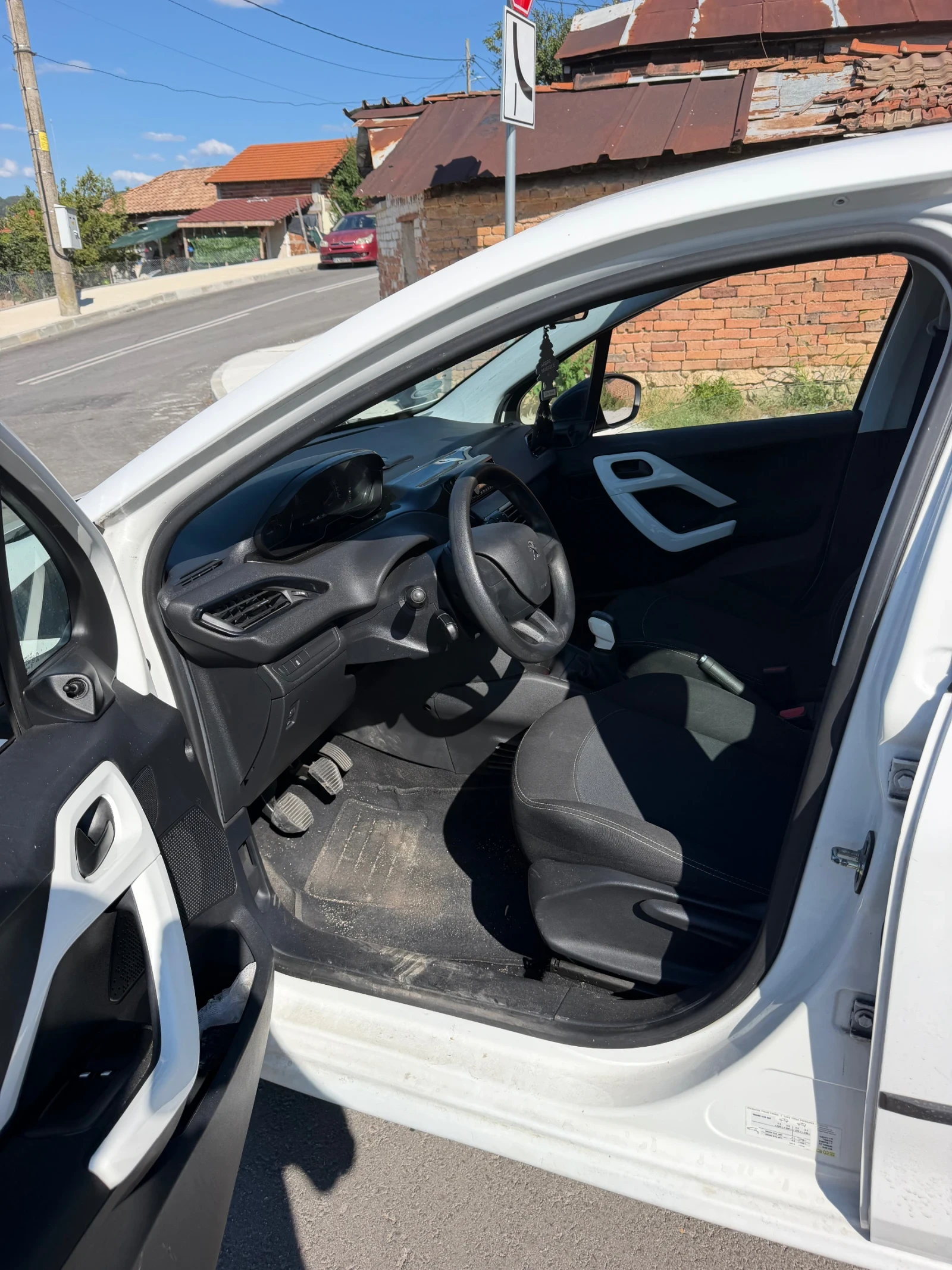 Peugeot 208 Пежо208 1, 2i нов внос, снимка 6 - Автомобили и джипове - 55695753