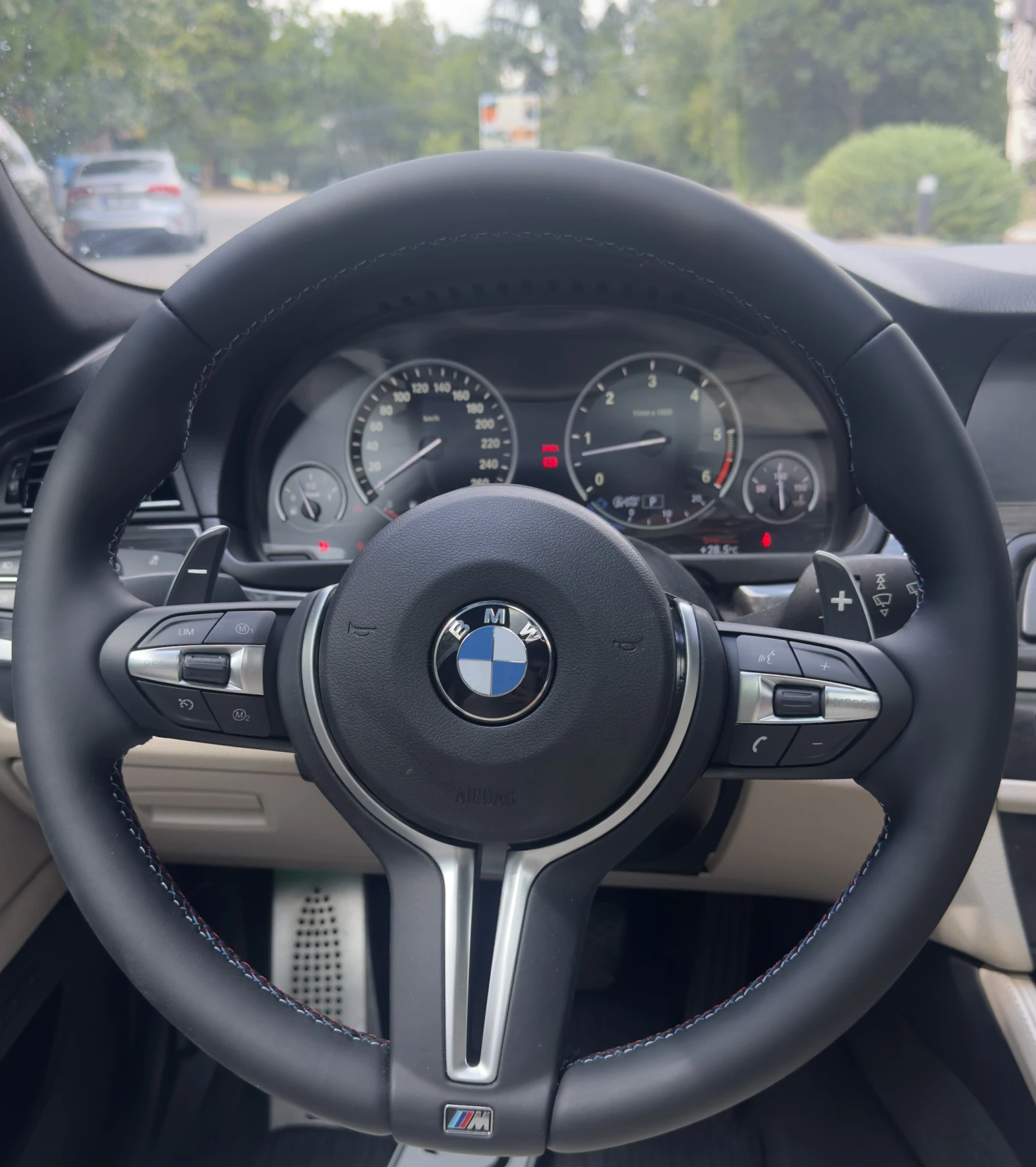 BMW 535 M-performance* 8ZF* HeadUp* TOP* БАРТЕР* ЛИЗИНГ, снимка 11 - Автомобили и джипове - 55833026