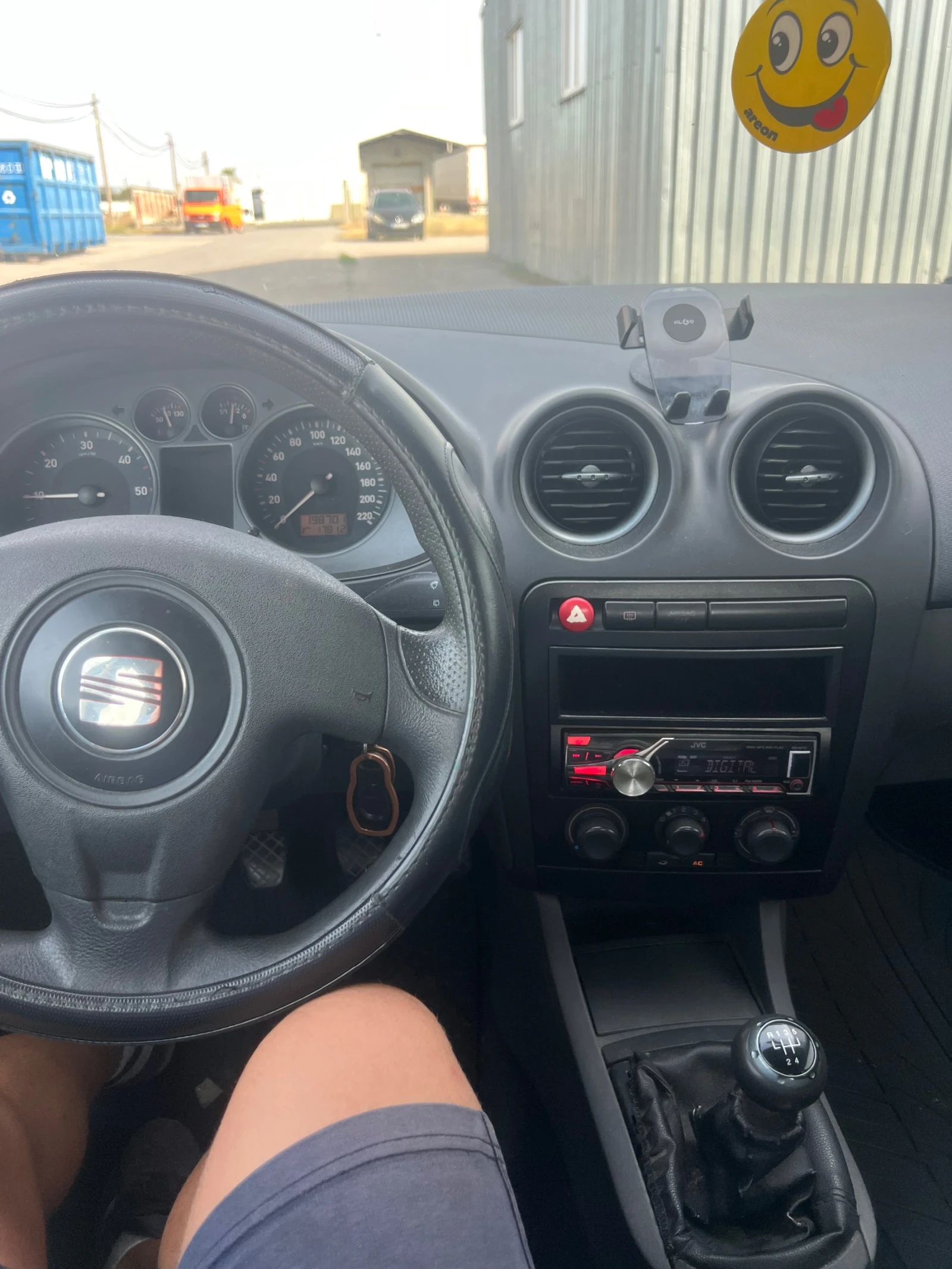 Seat Ibiza 1.4 TDI, снимка 6 - Автомобили и джипове - 55857855