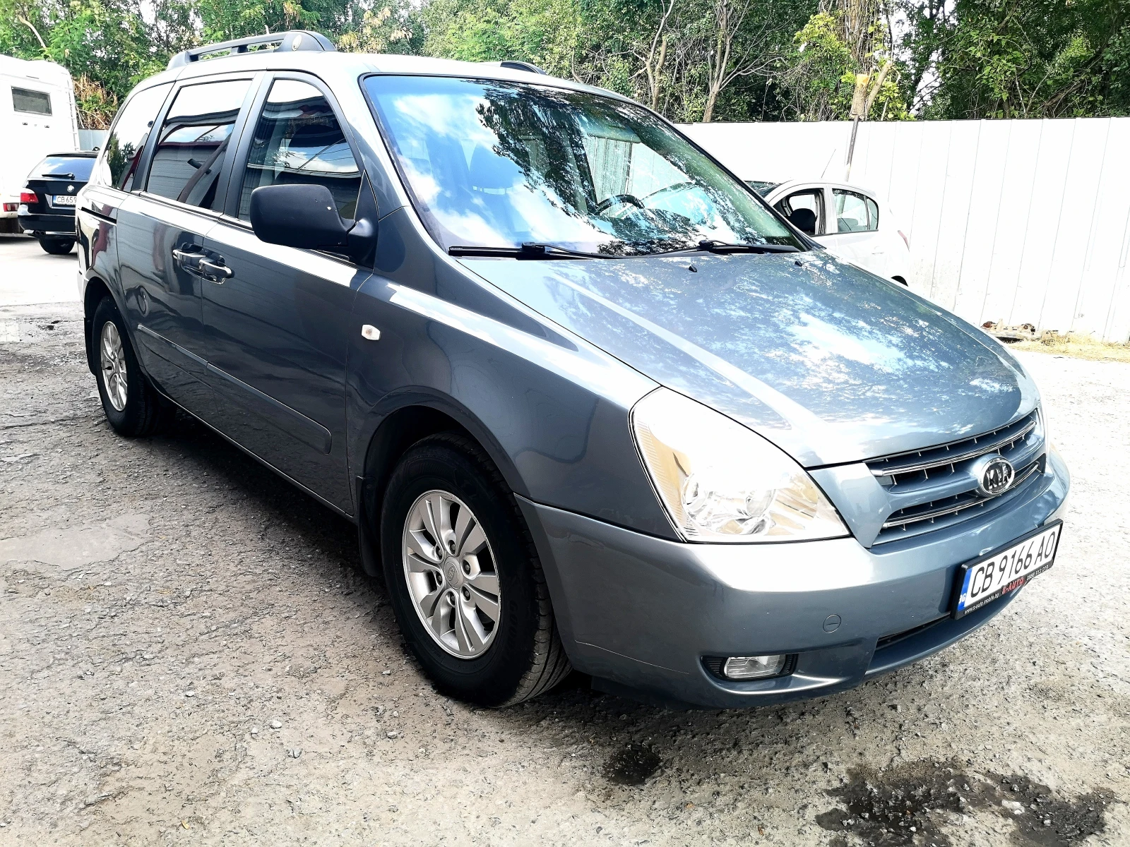Kia Carnival 3