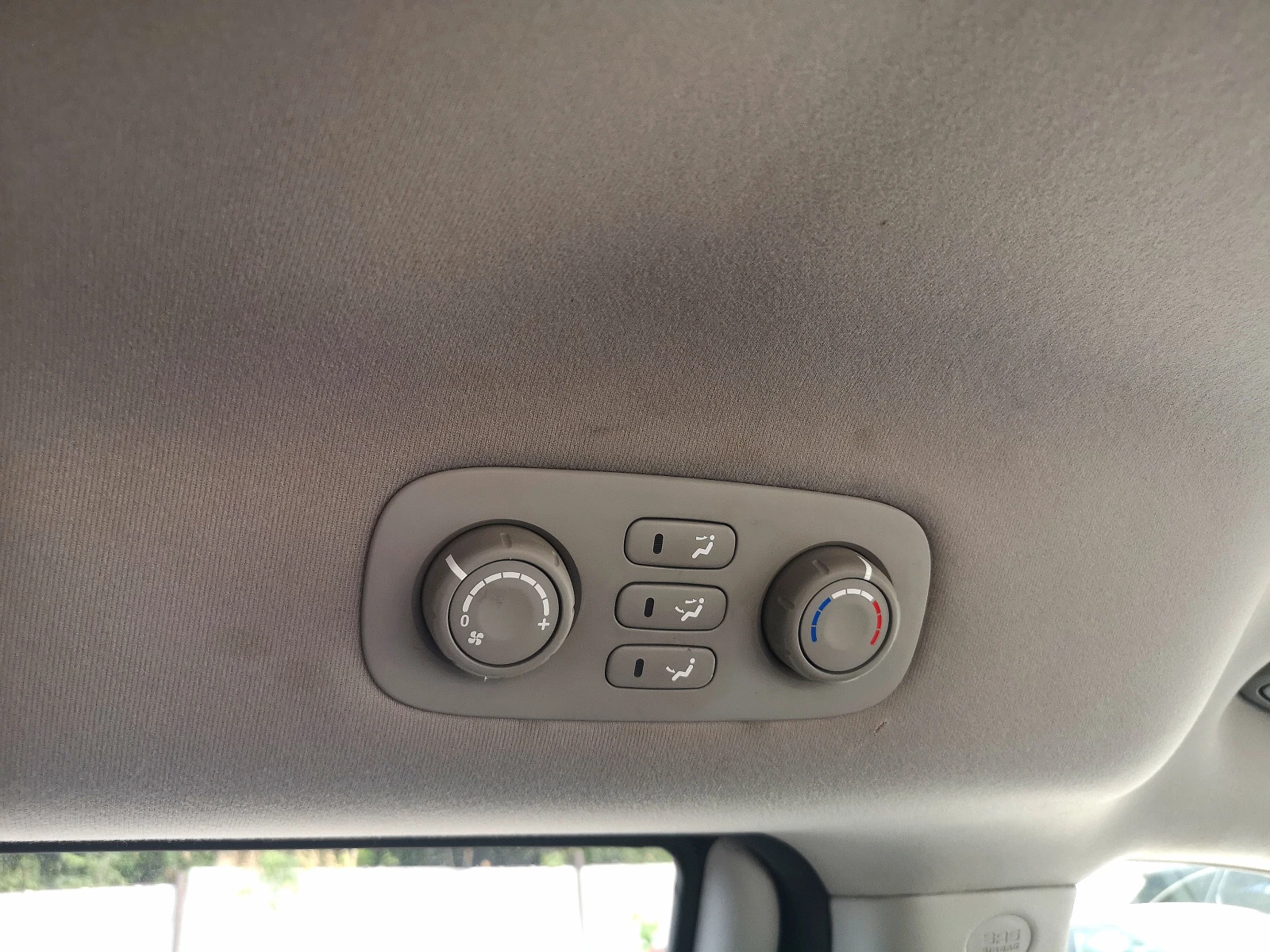 Kia Carnival 3, снимка 15 - Автомобили и джипове - 55998624