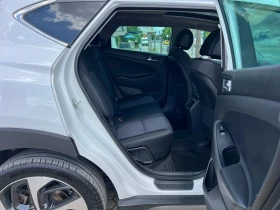 Hyundai Tucson 2.0CRDi/4x4, снимка 13