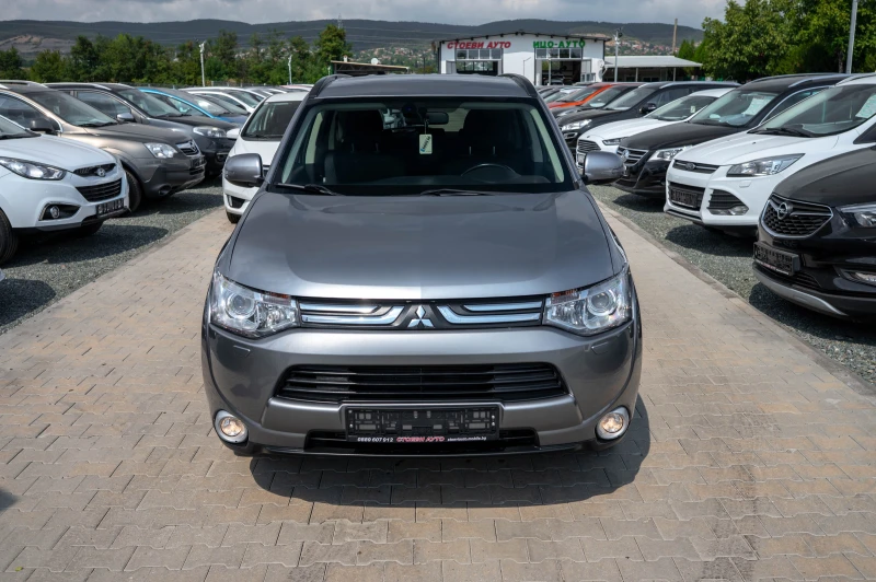 Mitsubishi Outlander 2.2* 150кс* 7места* 4х4* , снимка 4 - Автомобили и джипове - 51691399