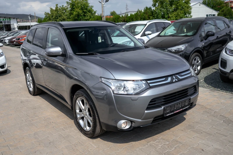 Mitsubishi Outlander 2.2* 150кс* 7места* 4х4* , снимка 5 - Автомобили и джипове - 51691399