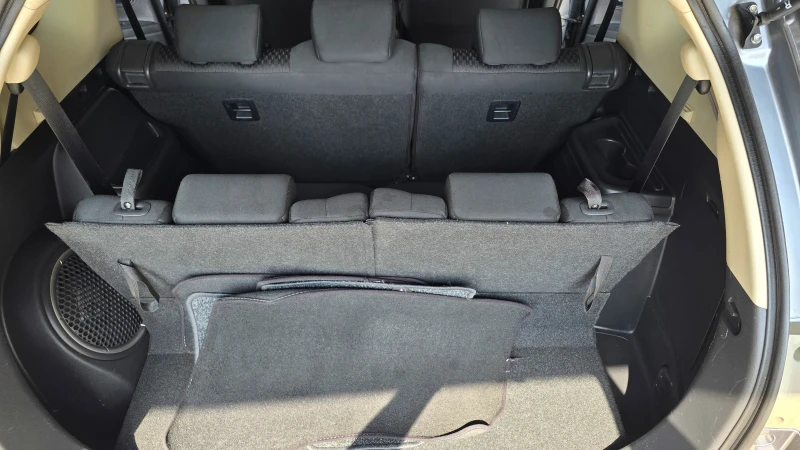 Mitsubishi Outlander 2.2* 150кс* 7места* 4х4* , снимка 9 - Автомобили и джипове - 51691399