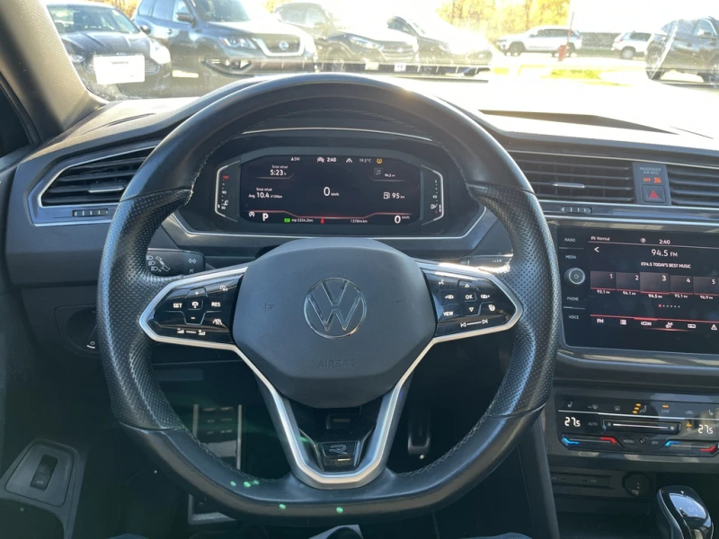 VW Tiguan Comfortline R-Line Black Edition!, снимка 6 - Автомобили и джипове - 52612884