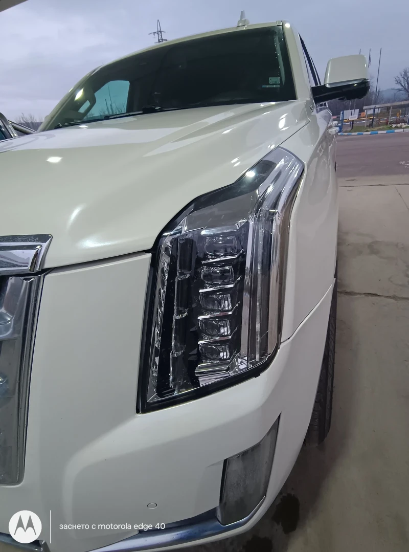 Cadillac Escalade 6.2 V8, снимка 7 - Автомобили и джипове - 53514983