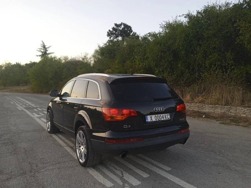Audi Q7, снимка 11 - Автомобили и джипове - 53101311