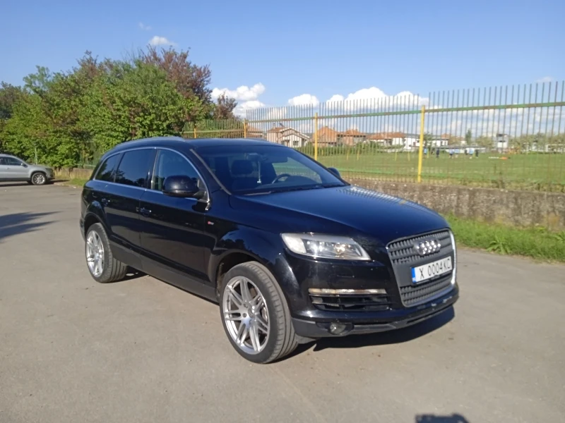 Audi Q7, снимка 4 - Автомобили и джипове - 53101311
