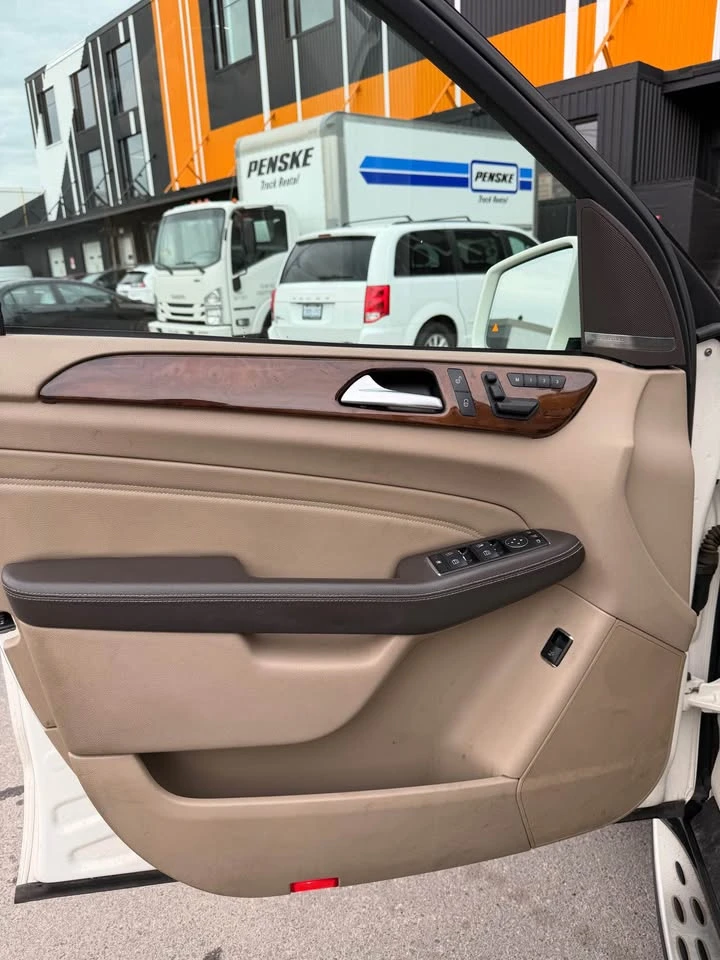 Mercedes-Benz ML 350 * АВТОКРЕДИТ БЕЗ ПЪРВОНАЧАЛНА ВНОСКА* , снимка 12 - Автомобили и джипове - 54752083