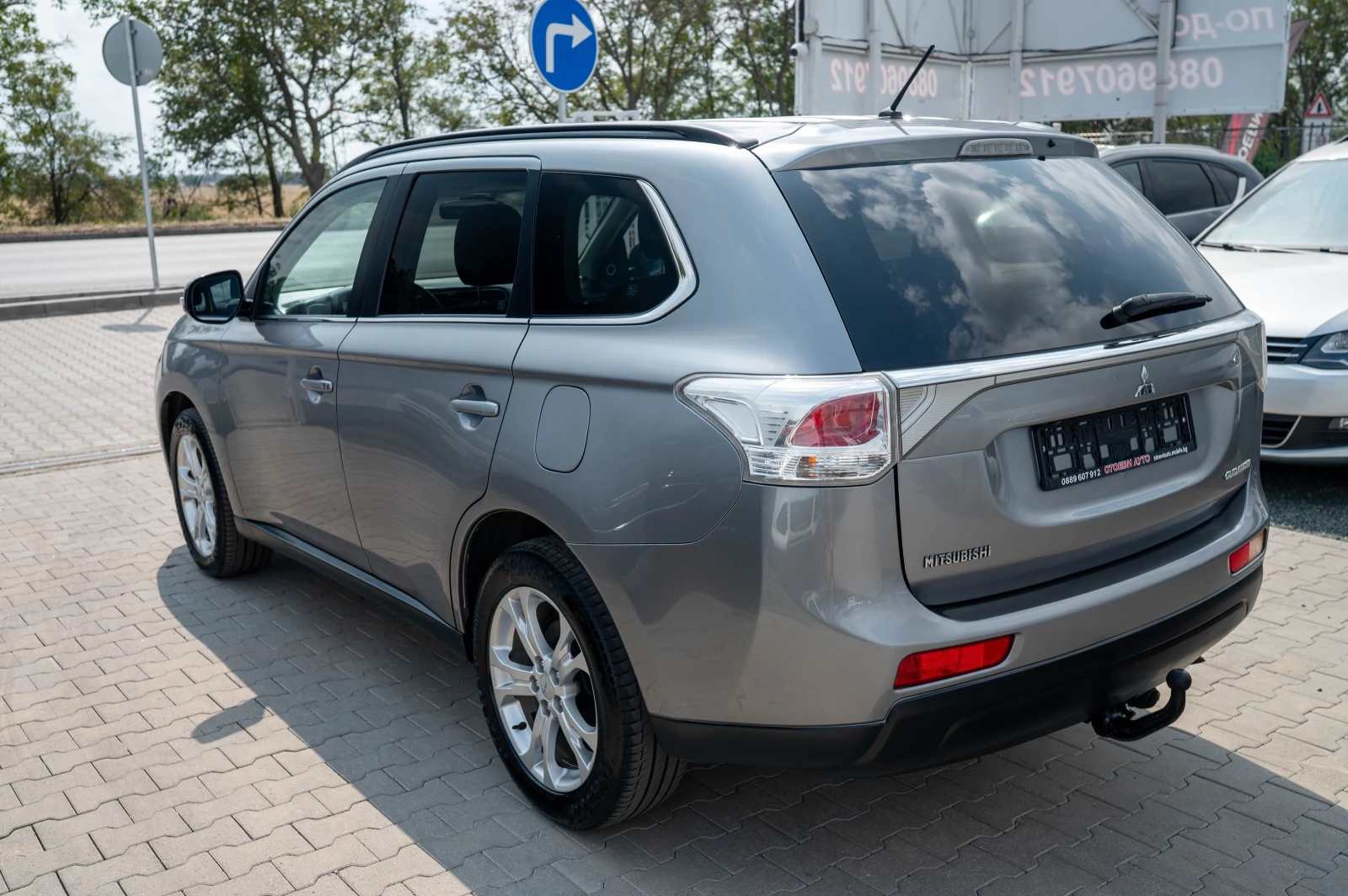 Mitsubishi Outlander 2.2* 150кс* 7места* 4х4*  - изображение 6