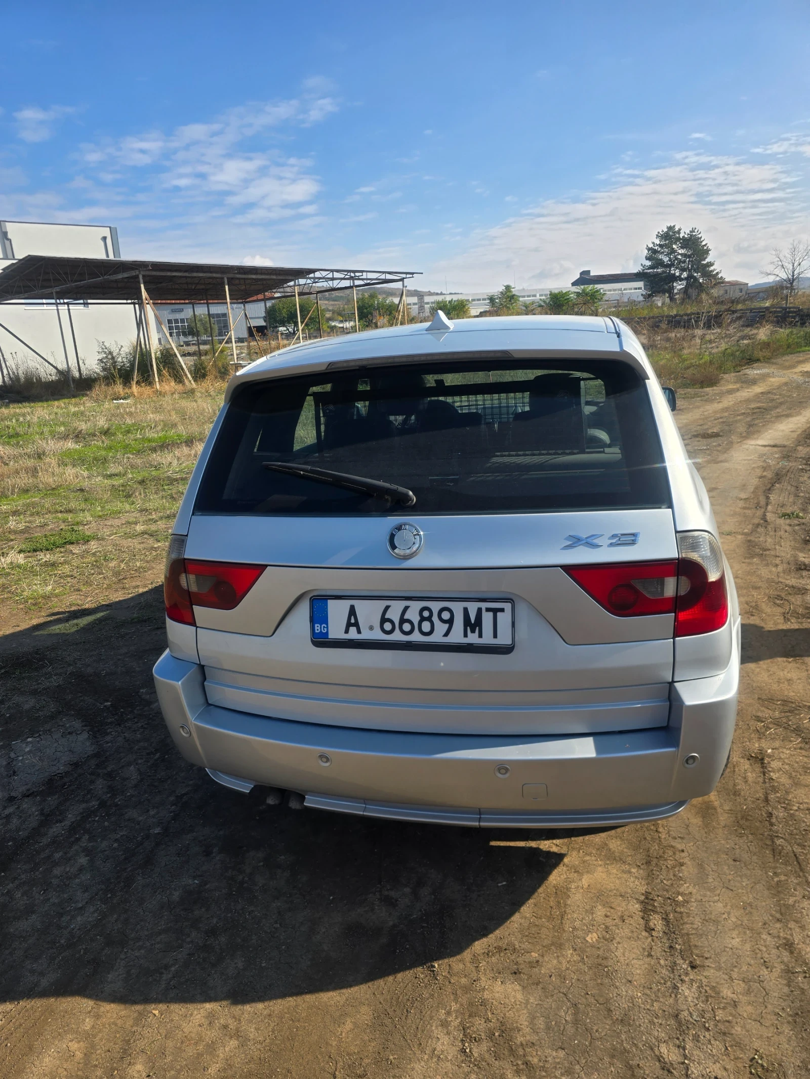 BMW X3 3.0 - изображение 3