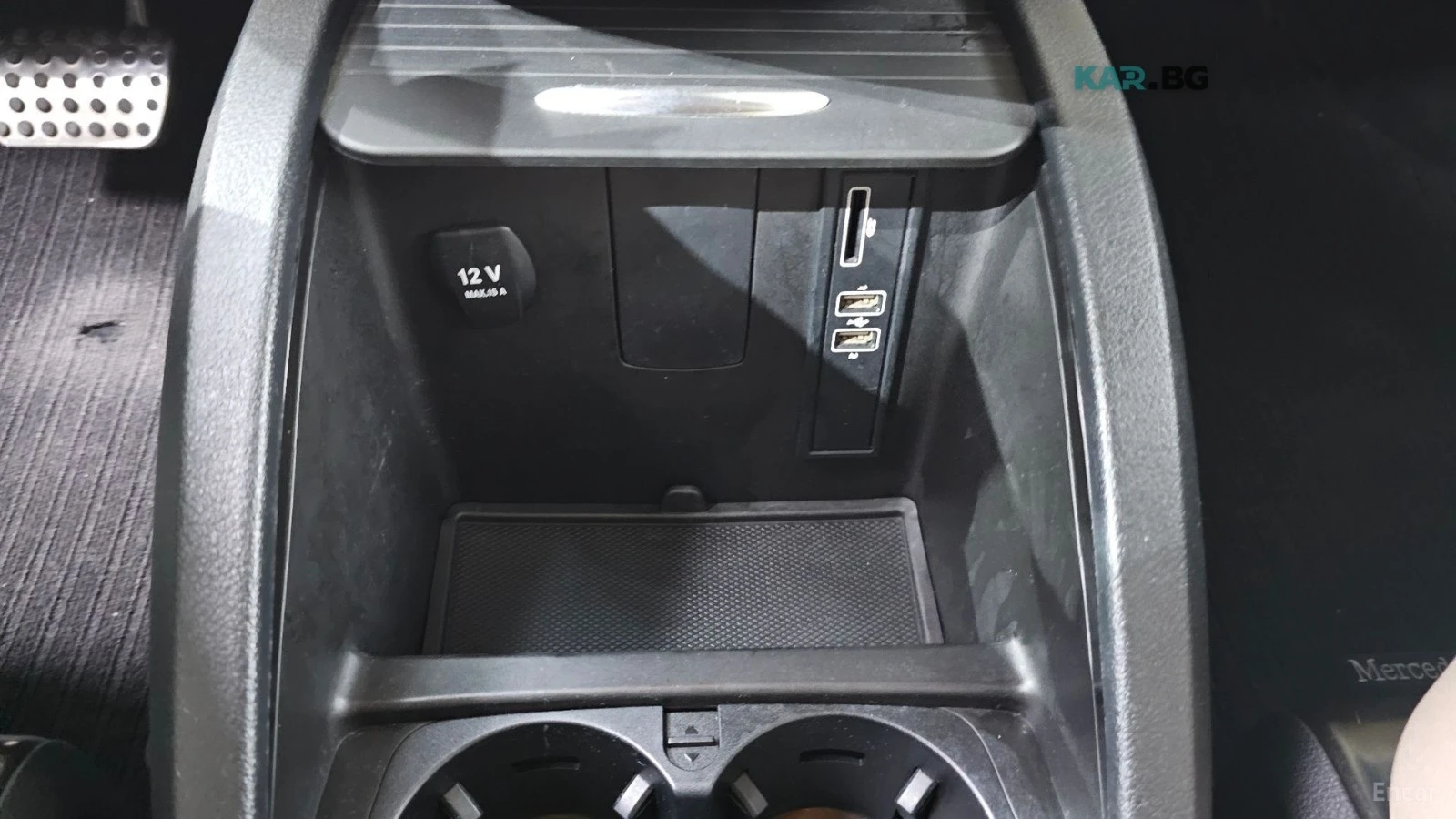 Mercedes-Benz 250 * VIP* KEYLESS* Camera* ПОДГРЕВ* ОБДУХВАНЕ* , снимка 17 - Автомобили и джипове - 55062148
