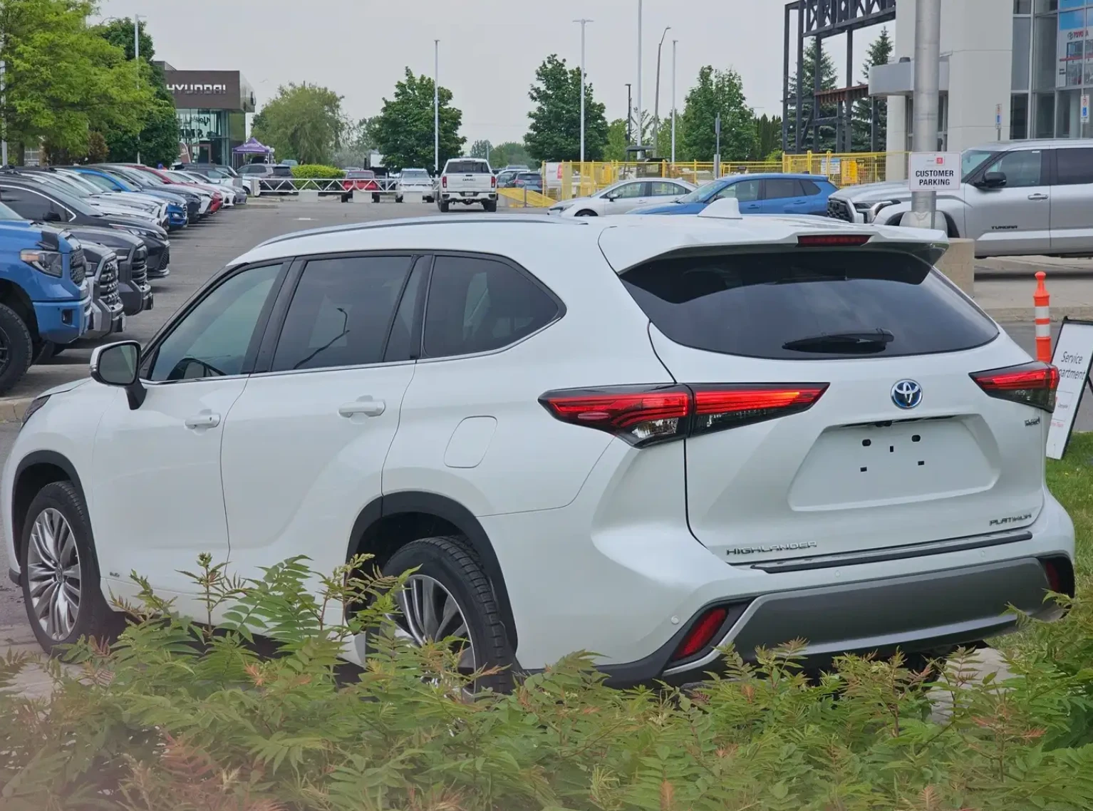 Toyota Highlander Platinum / Head UP / 360cam, снимка 2 - Автомобили и джипове - 55222046