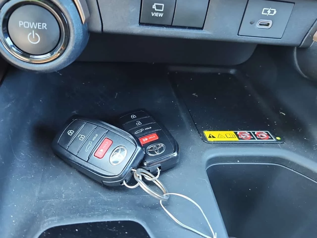 Toyota Grand Highlander HYBRID PLATINUM MAX| ОБДУХВАНЕ| HUD| 7 MEСТА| 2 КЛ, снимка 17 - Автомобили и джипове - 55278639
