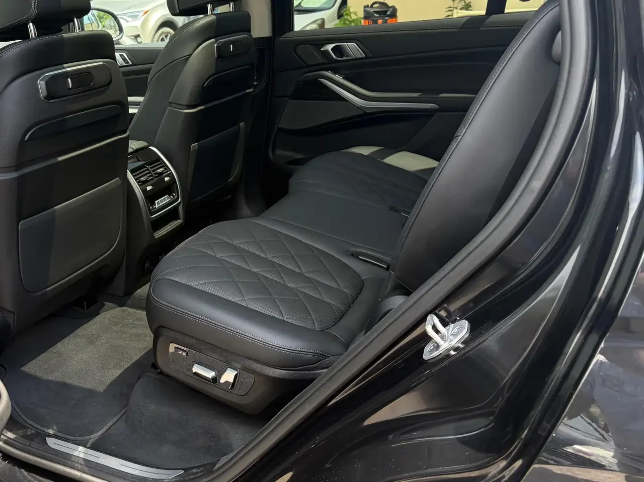 BMW X7, снимка 6 - Автомобили и джипове - 56184123