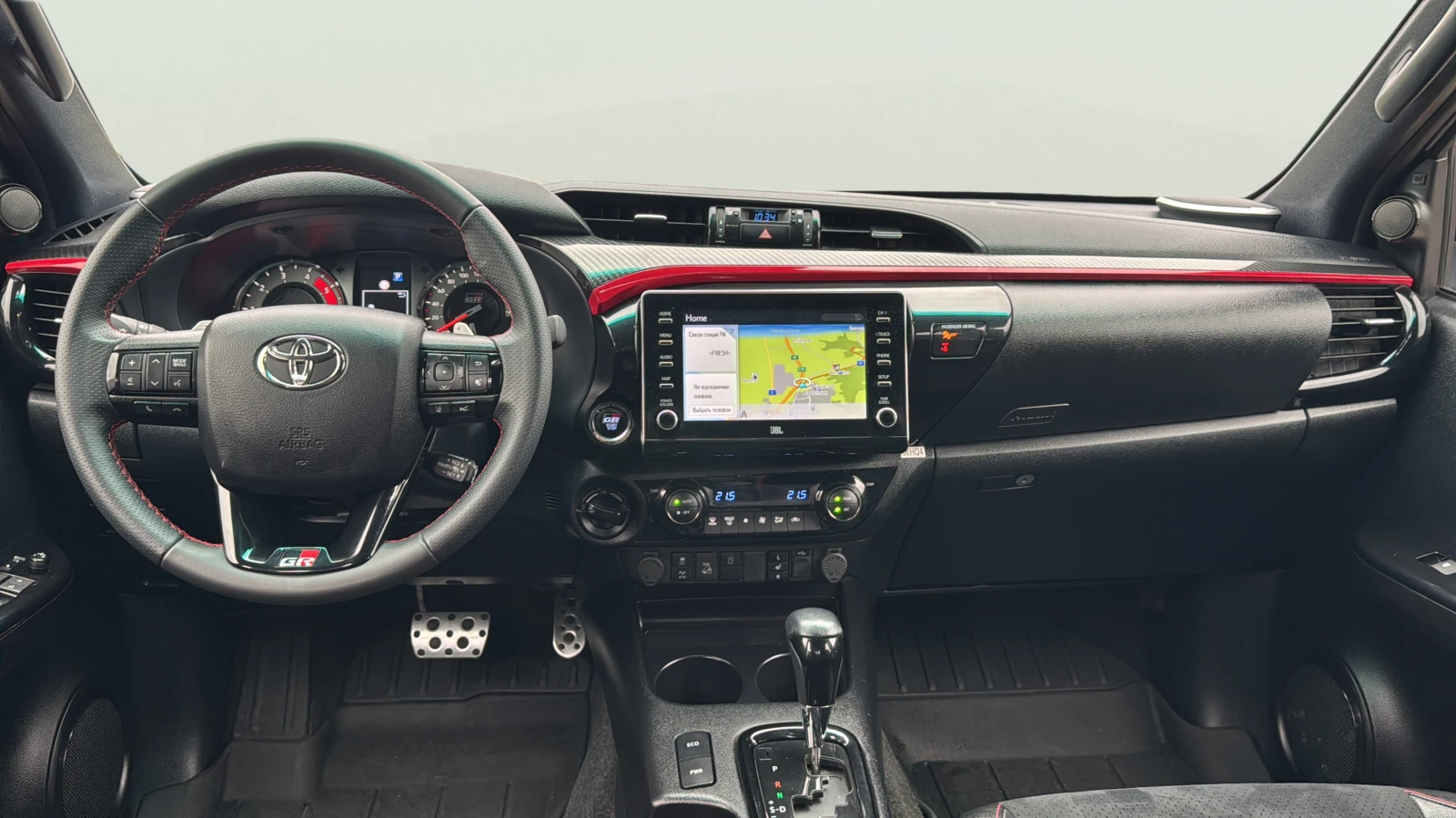 Toyota Hilux 2.8 D, снимка 9 - Автомобили и джипове - 56688172