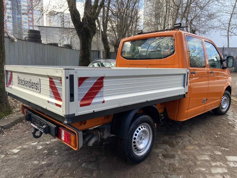 VW Transporter T5 - 1.9TDi, снимка 2 - Бусове и автобуси - 43884080