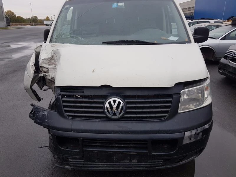 VW T5 2.5TDI DSG Автом, снимка 3 - Бусове и автобуси - 47459847