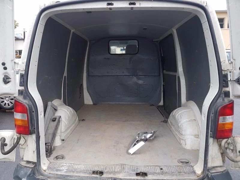 VW T5 2.5TDI DSG Автом, снимка 6 - Бусове и автобуси - 47214828