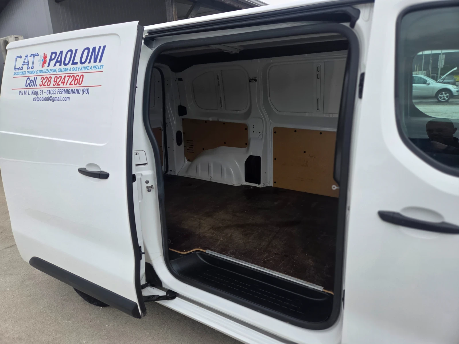 Toyota Proace EURO 6B/NAVI/КАМЕРА, снимка 14 - Бусове и автобуси - 54722278