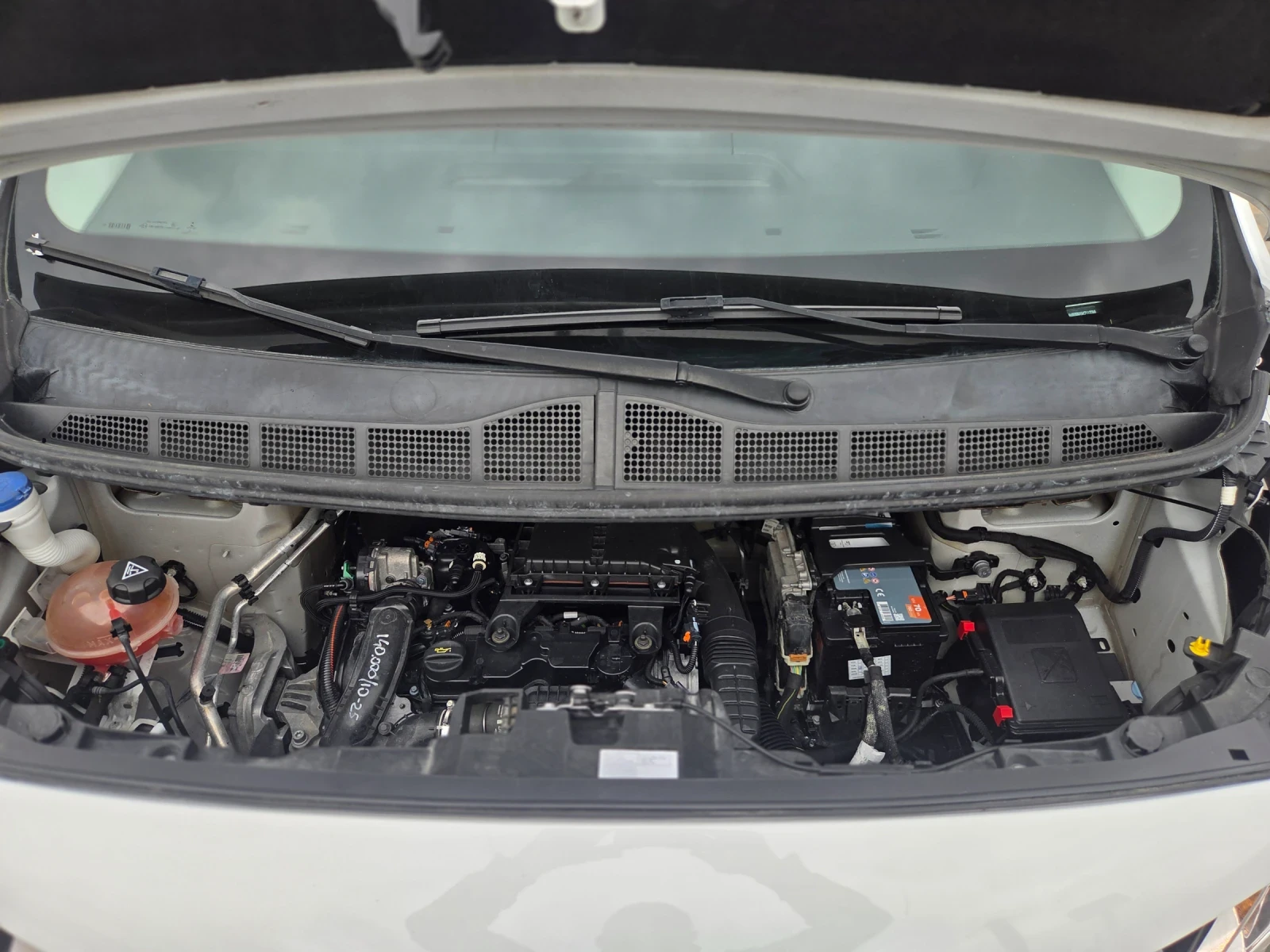Toyota Proace EURO 6B/NAVI/КАМЕРА, снимка 16 - Бусове и автобуси - 54722278